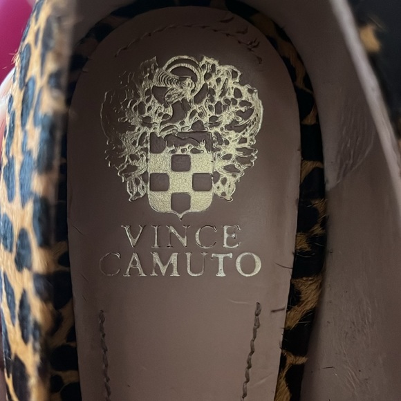 Spotted Brown cheetah pony studded Vince Camuto heels - Picture 6 of 7